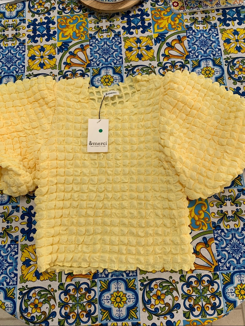 &Merci Bold Yellow super Puffy-Sleeved Textured Top size L NEW WITH TAGS